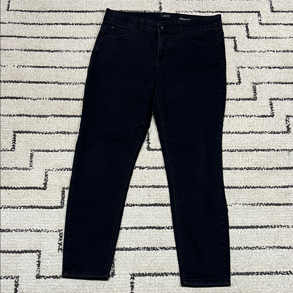 Women's Black Jeans
